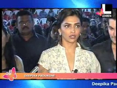 Deepika-Neil Promote 'Lafangey Parindey'