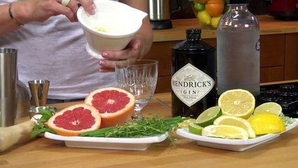 Elegant Lavender Rocks Cocktail Recipe