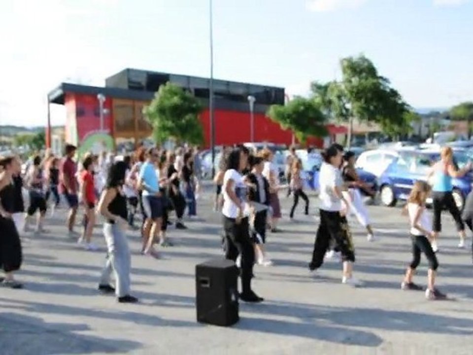 flasch mob carcassonne 15 aout