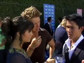 Teen Choice 2010 -- Invisalign Smile Cam with Charlie Bewley