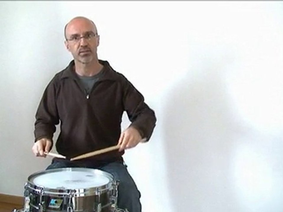 Exercice #14 Rudiments: le roulement (débutant jazz)