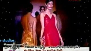 (Rare) Genelia at Fashion Show 2008 Calantha Hyderabad
