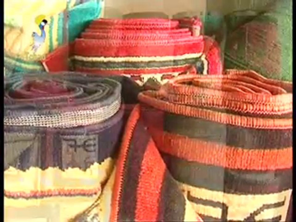 REPORTAGE SUR LES TAPIS  DU 20/08/2010 PAR TOL TV