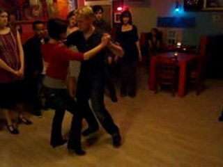 FreeSwingDanceLessons.com : Class Review : Waids Basic Blues
