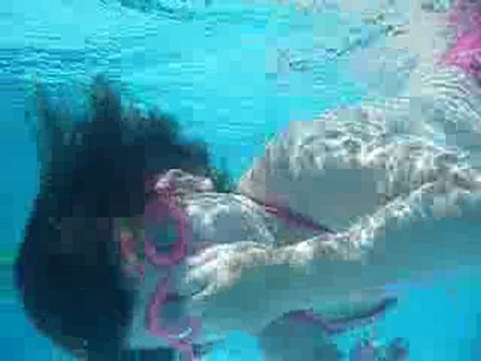 COMME UN POISSON DANS L'EAU