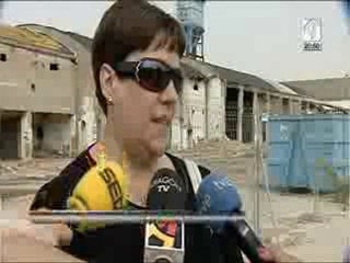 Derribo naves en avenida cataluña, zaragoza