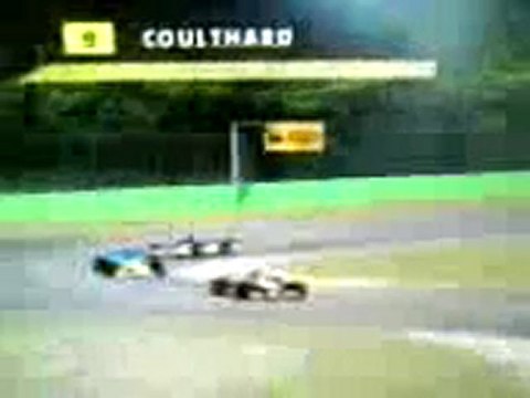 Formula One 2002 ps2 GP de ST Marin Coulthard crash