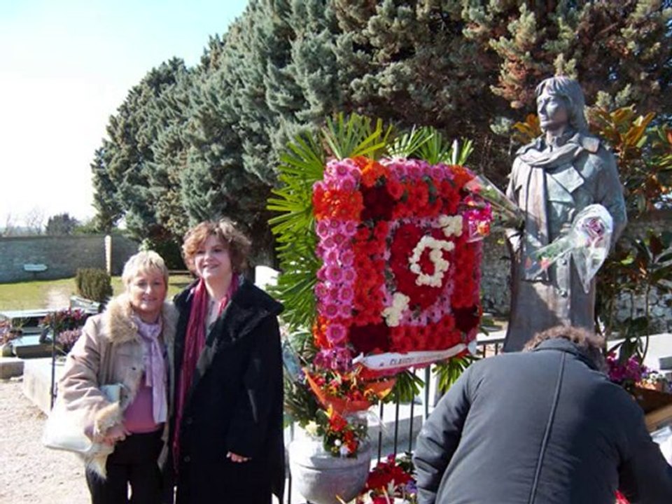 DEDICACE A MES AMIS ILS SE RECONNAITRONT...