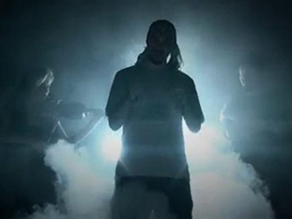 Abluka Alarm - Büyümez ölü çocuklar orijinal klip 2010