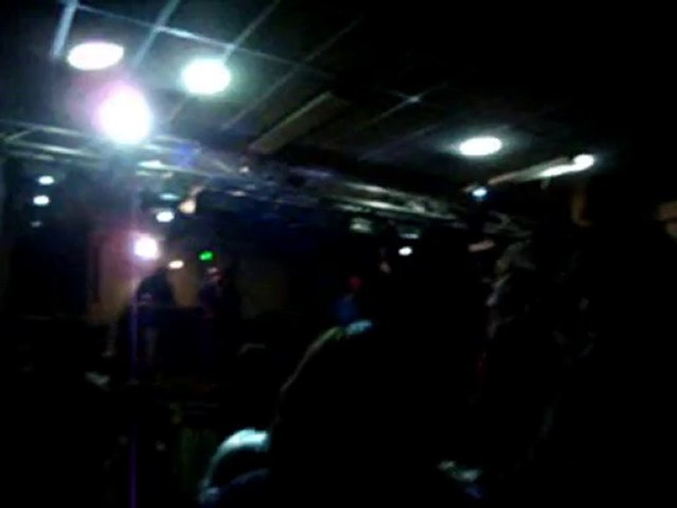 ambiance de ouf au bal à severac l'eglise hier soir !!!!