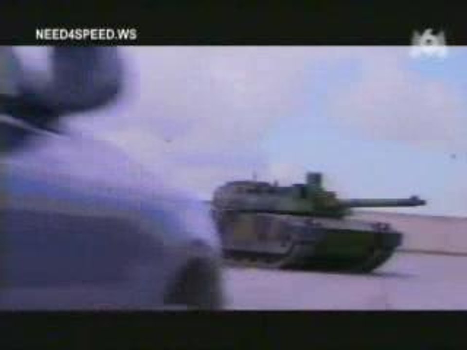 Porsche Cayenne S vs Char Leclerc