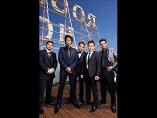 Watch  Entourage – Tequila and Coke Season 7 Episode 7  Mega