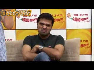 Himesh R's Cheats Wife with TV actress Sonia Kapoor