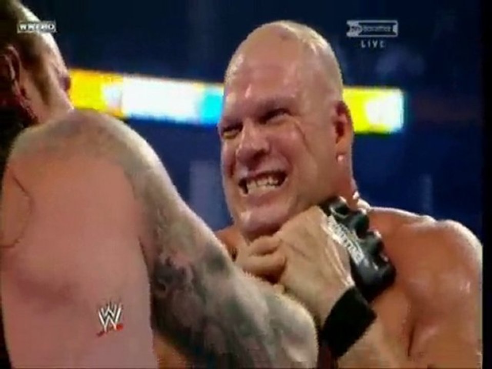 Kane vs Rey Mysterio