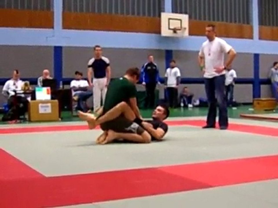Peter Sobotta storms the Submissao Grappling Challenge 2010