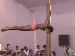 Gym indienne barre - impressionnant