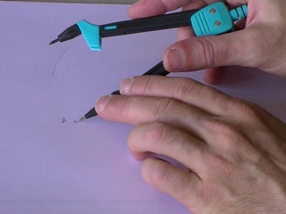 Placer le 4ème sommet d'un parallélogramme