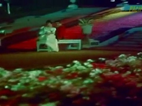 TUJHE PYAR KARTE HAIN KARTE : MOHD. RAFI -SUMAN KALYANPUR