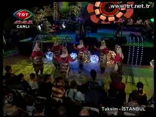 Ayna'dan Yansıyanlar Motif Halk Oyunları