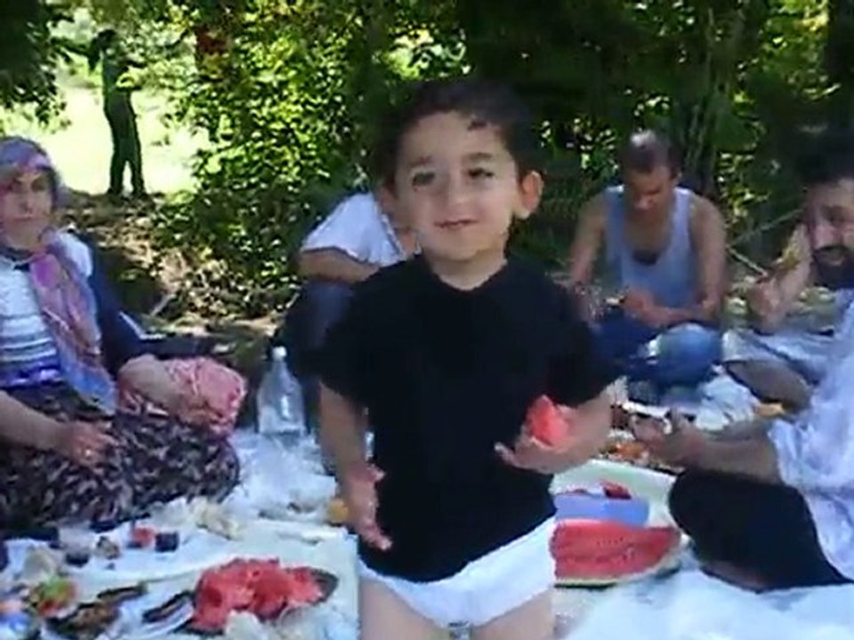 SEYDİCAN DERNEĞİ 2010 YILI KÜÇÜK BOĞAZ KÖYÜ PİKNİK - PART4