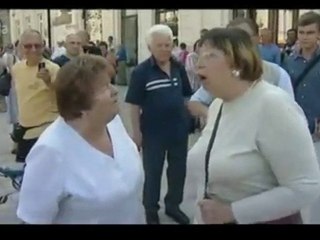 Spór o krzyż - Zamknij morde ! (Walka Moherów)