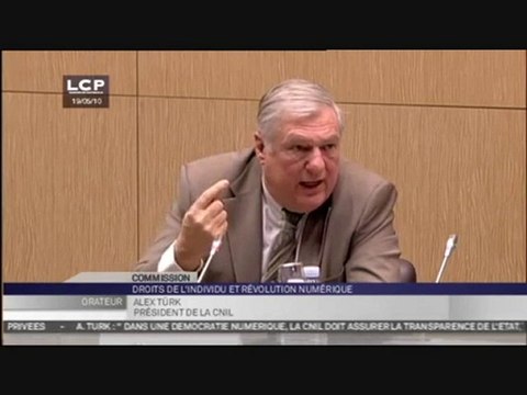 Commission sur la dictature electronique - 1sur3