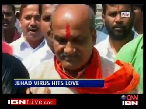 Muslims trap Christian & Hindu Girls & Convert them to Islam