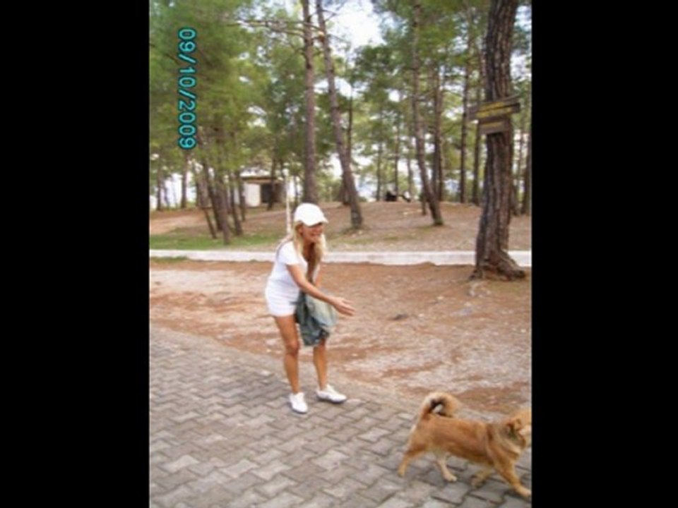 DOĞUM GÜNÜN KUTLU OLSUN ANNEM