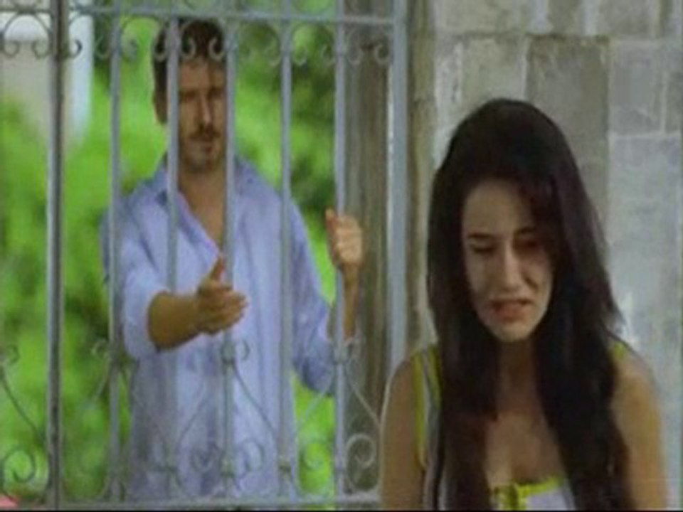 Tut Ellerimi - Tuna Taner