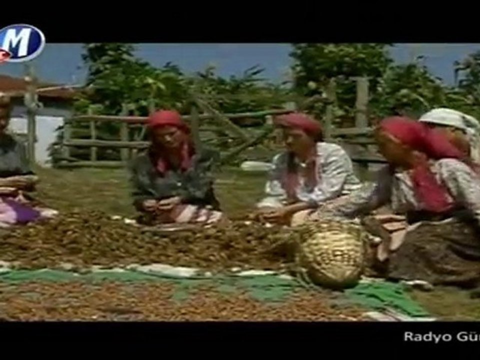 Nursaç Doğanışık & Oktay Ertuğrul £££ BAHÇALARDA BAL ERÜK