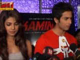 Shahid Kapoor gives lift to Priyanka Chopra