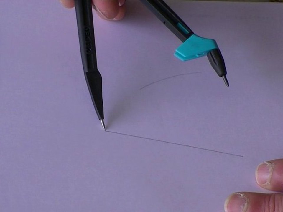 Cours - Construction d'un triangle équilatéral