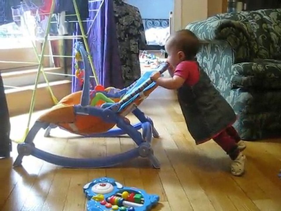 Alizée pousse son transat