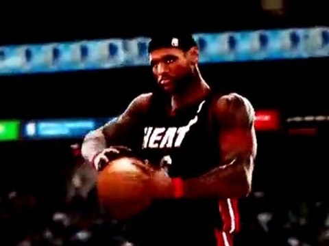 NBA 2K11 - Gameplay Heat VS Dallas - GC 2010 - Basket