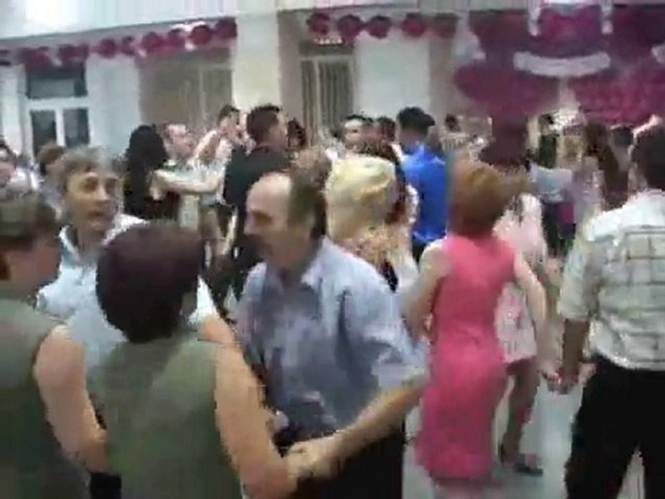 tokadli dans