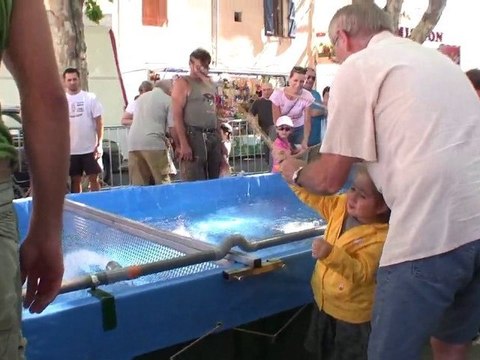 2010-Fête de Bessan - Pêche à la truite