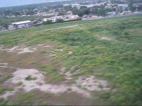 Haïti, la vie après le séisme: survol de Cité Soleil