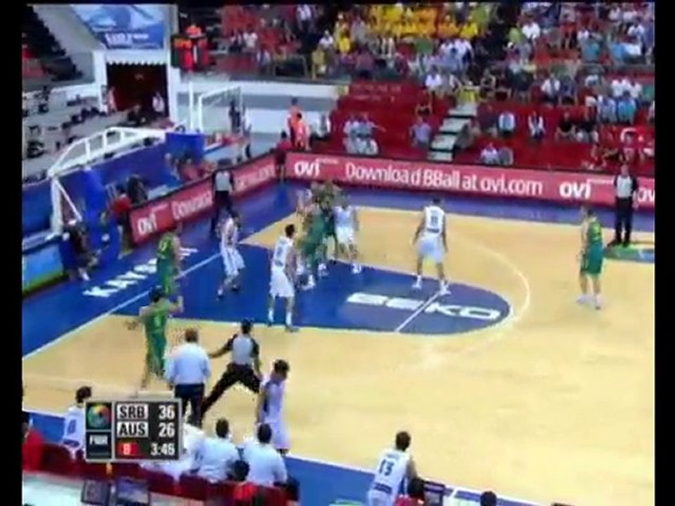 Srbija 94-79 Australija