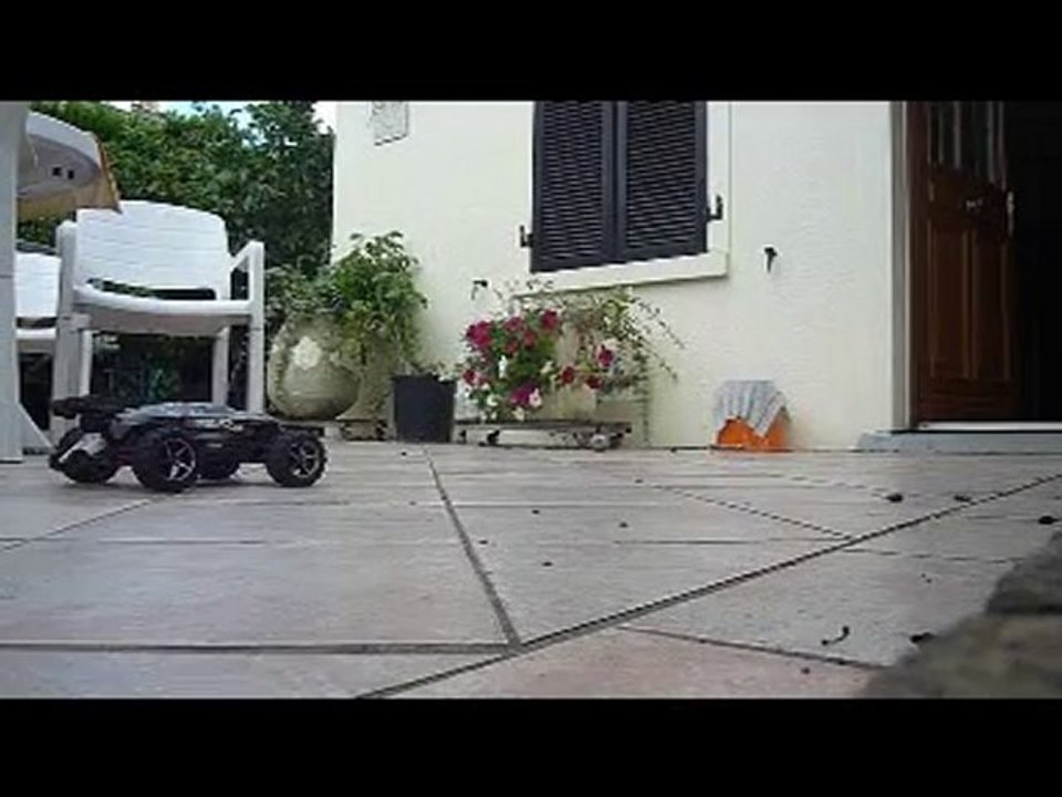 comparatif mini e-revo vxl et baja 5b ss