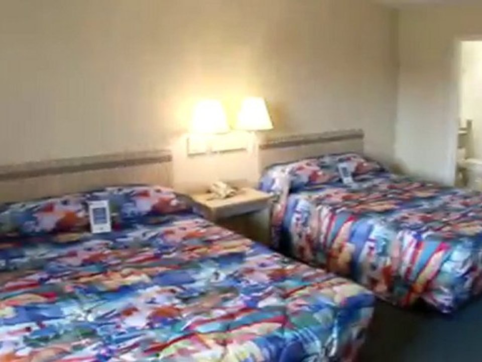 MOTEL 6 SAN DIEGO AIRPORT/HARBOR Video Tour