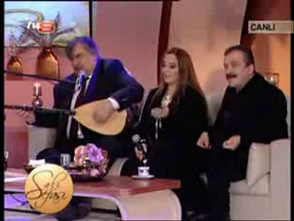 Arif Sağ Belkıs Akkale Zara Ne Ağlarsn Benim Zülfü Siyahm