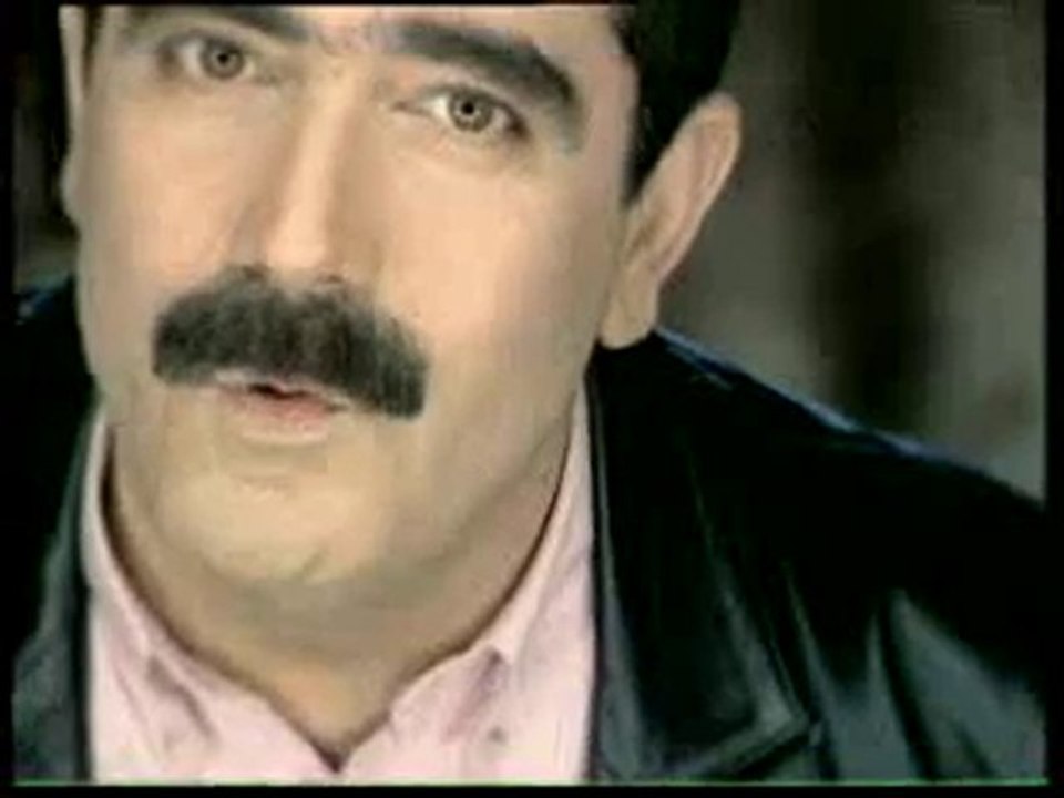 Fatih Kısaparmak - Ağaçlar Ayakta Ölür