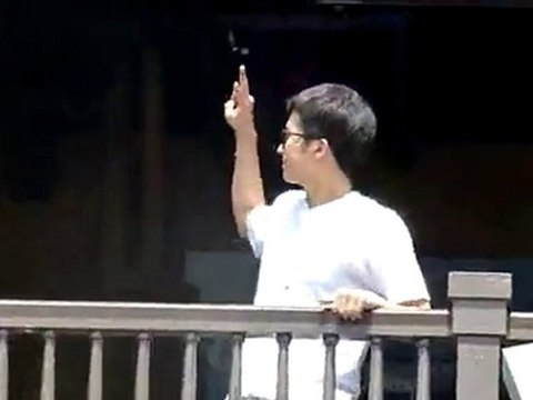 Wooyoung Fancam - Wondergirls 2010 @ Disney