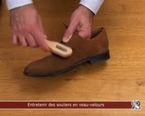 Entretenir des souliers en veau-velours