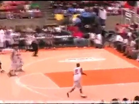 Süper Bir Smaç ( Havada 720 derece dönüş )