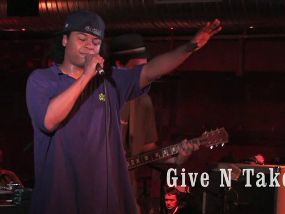 Phonk Addiction live @ Bellevilloise : Give N Take