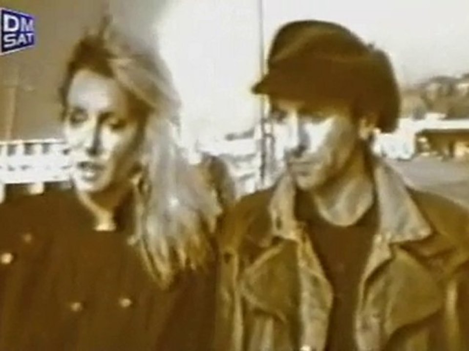 DINO MERLIN & VESNA ZMIJANAC--KAD ZAMIRISU JORGOVANI