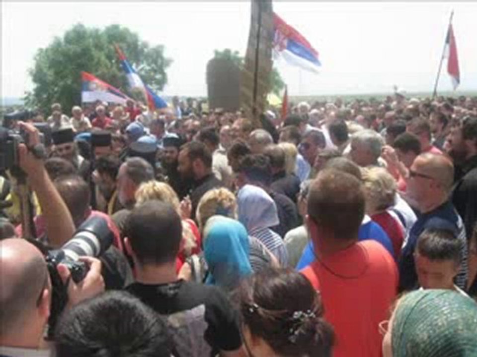 Vidovdanski mars  - Srpkinjica jedna mala