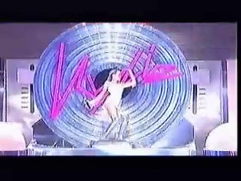 Kylie Minogue Can't get you out of my head 2002 Brit Awards