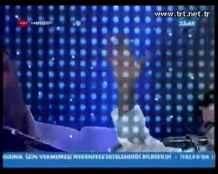 12 Uğur Işılak Gözlerime perdeyim Yeni şeyler söylemek TRT